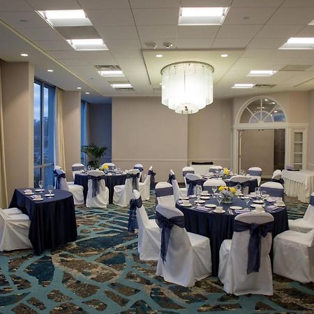Crowne Plaza Ventura Beach By Ihg Eksteriør bilde