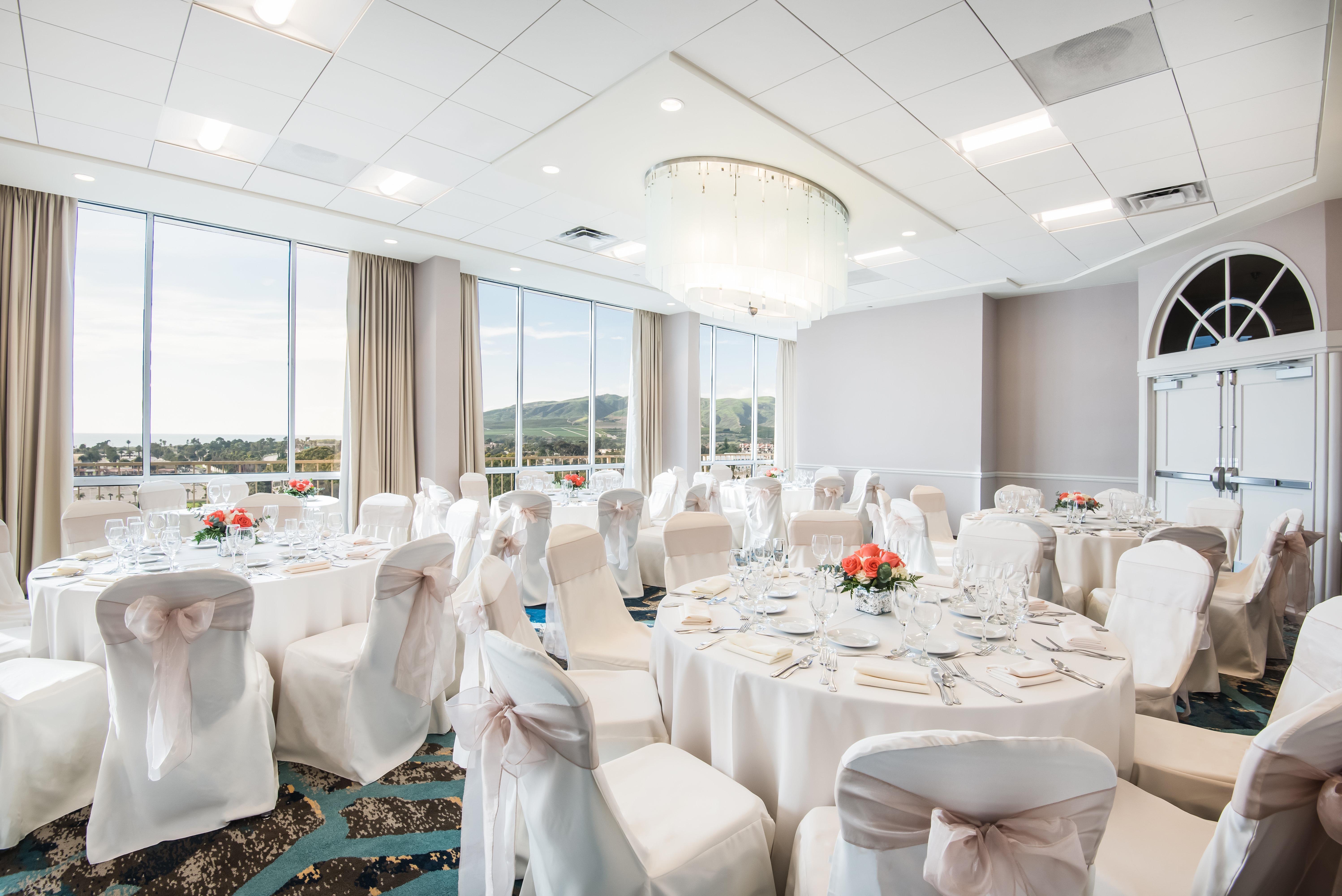 Crowne Plaza Ventura Beach By Ihg Eksteriør bilde